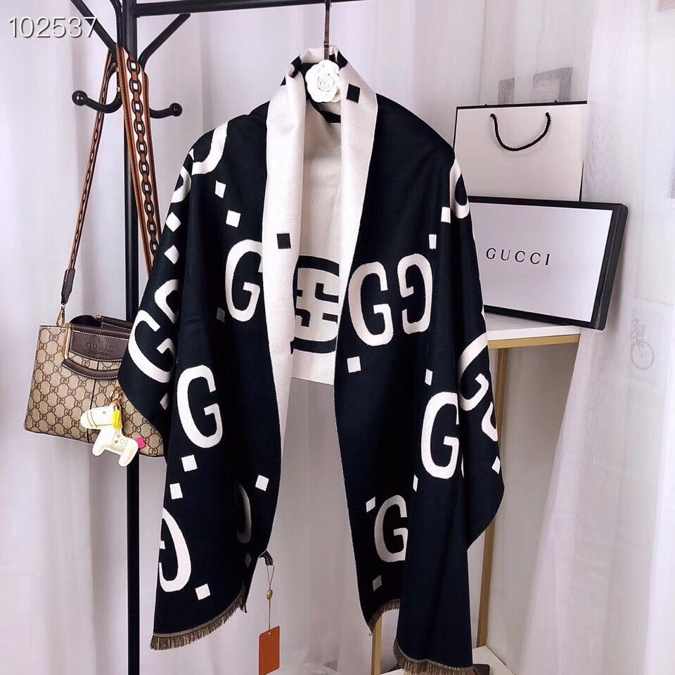 The Magic Shawl Wrap -Black/White