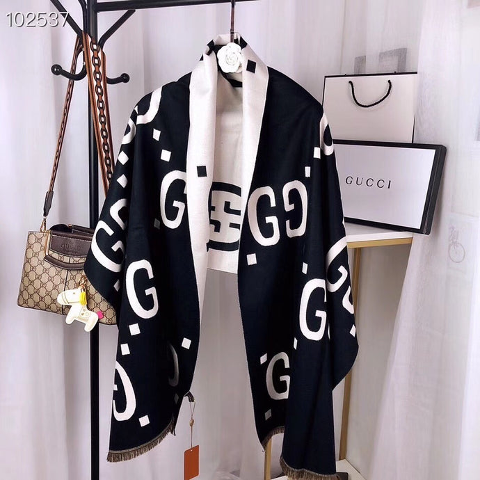 The Magic Shawl Wrap -Black/White