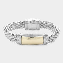 Load image into Gallery viewer, 14K Gold Rectangular Bar Bracelet