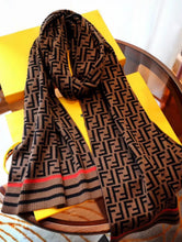 Load image into Gallery viewer, Scarf-F01