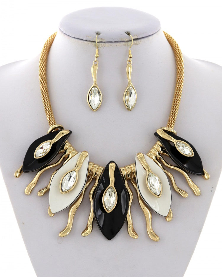 Acrylic Necklace Set - Black/Gold