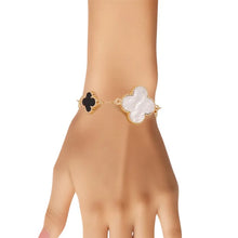 Load image into Gallery viewer, BW/Gold Quatrefoil Large Clovers Bracelet