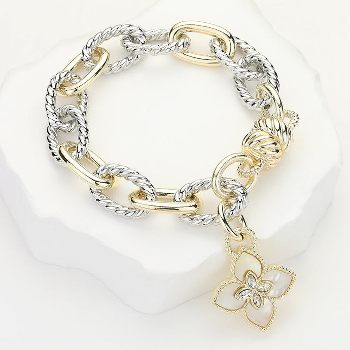 Mother of Pearl Clover Charm Chunky Chain Magnetic Bracelet