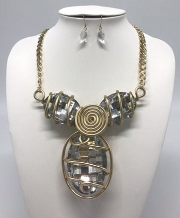 Wrapped Stone Pendant Necklace Set-Clear
